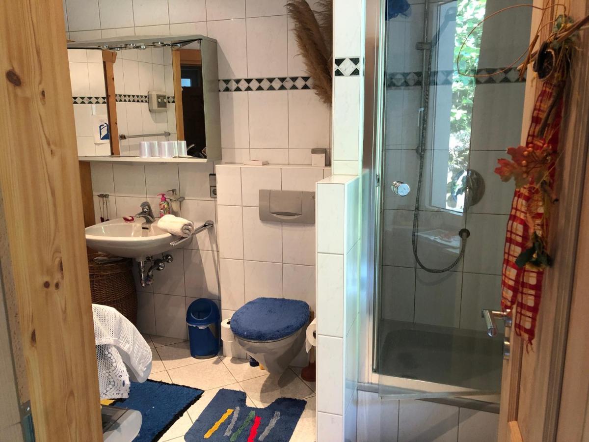 Doppelzimmer Mit Wasserbett Homestay *